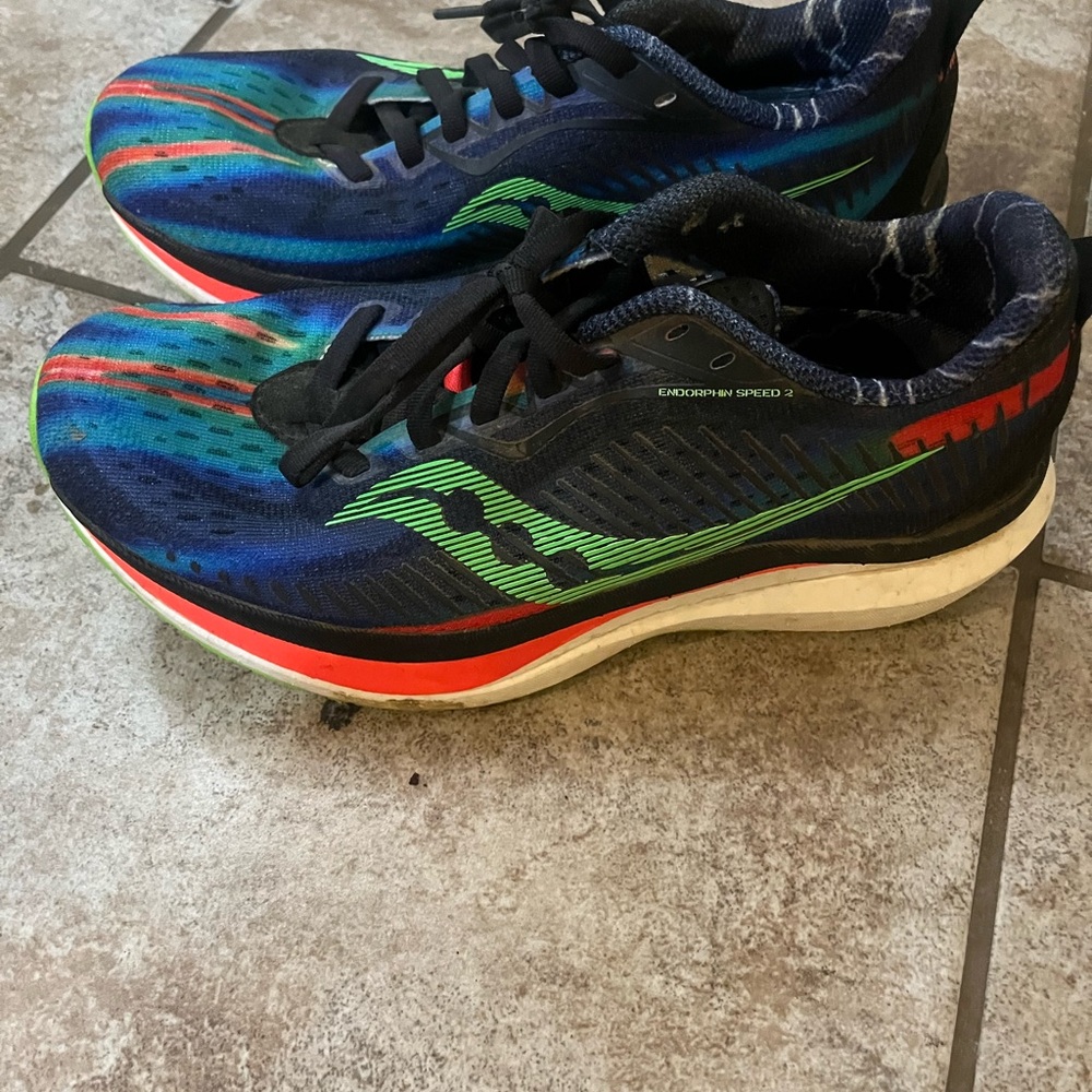 Saucony Endorphin Speed 2